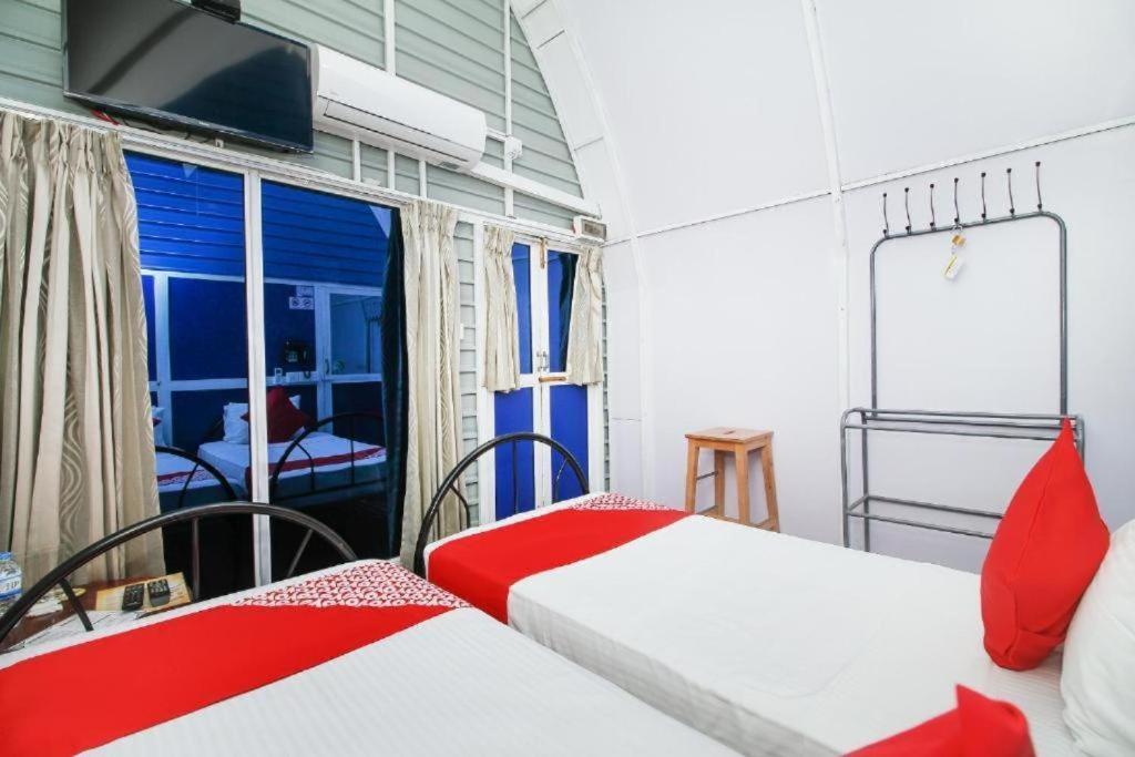 A4 Hostel Colombo Airport - Eco Lodge - Free Pickup & Drop Katunayaka Kültér fotó